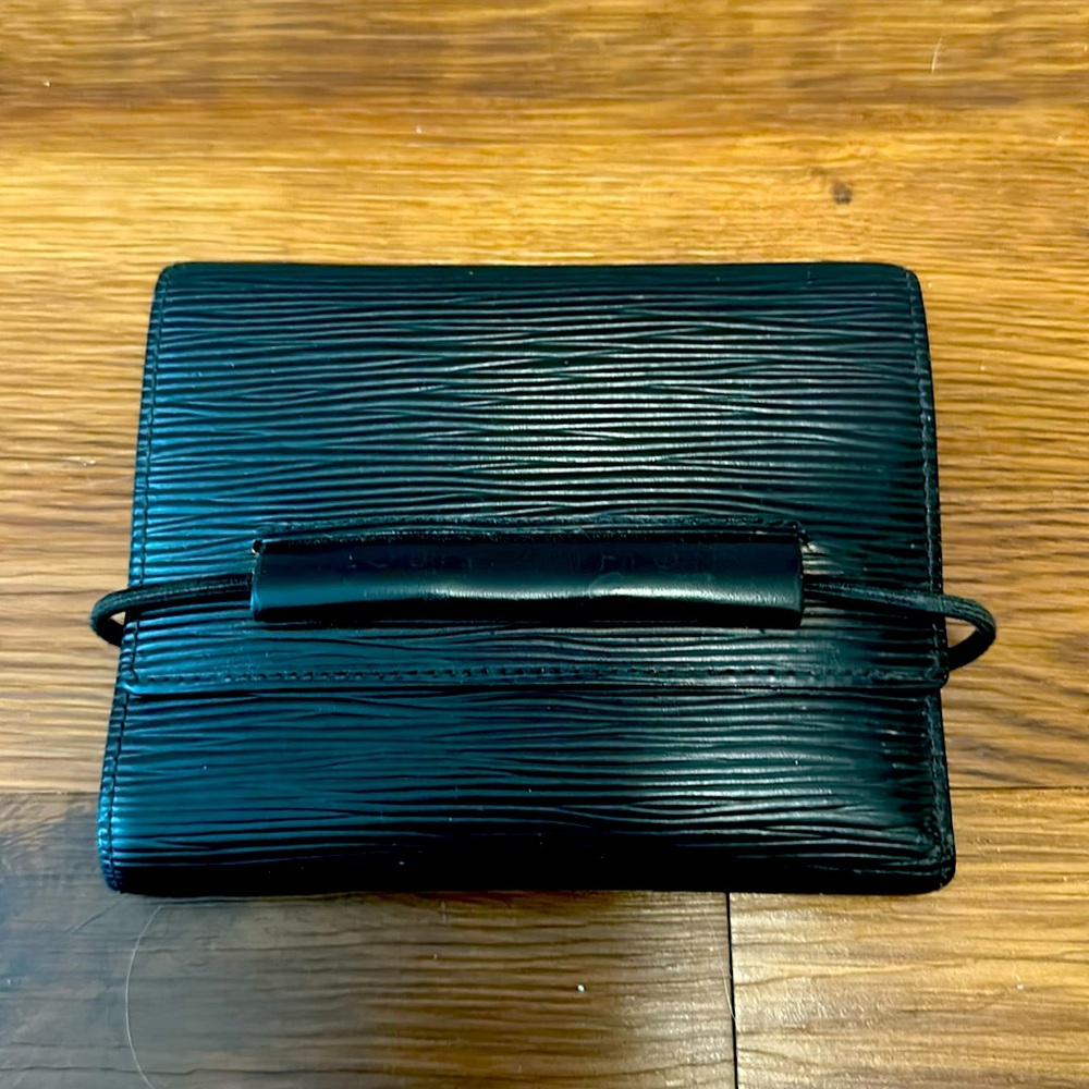 Louis Vuitton Epi Wallet